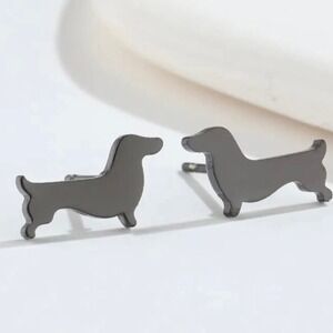 Black Tone Dachshund Weenie Dog Earring Pair